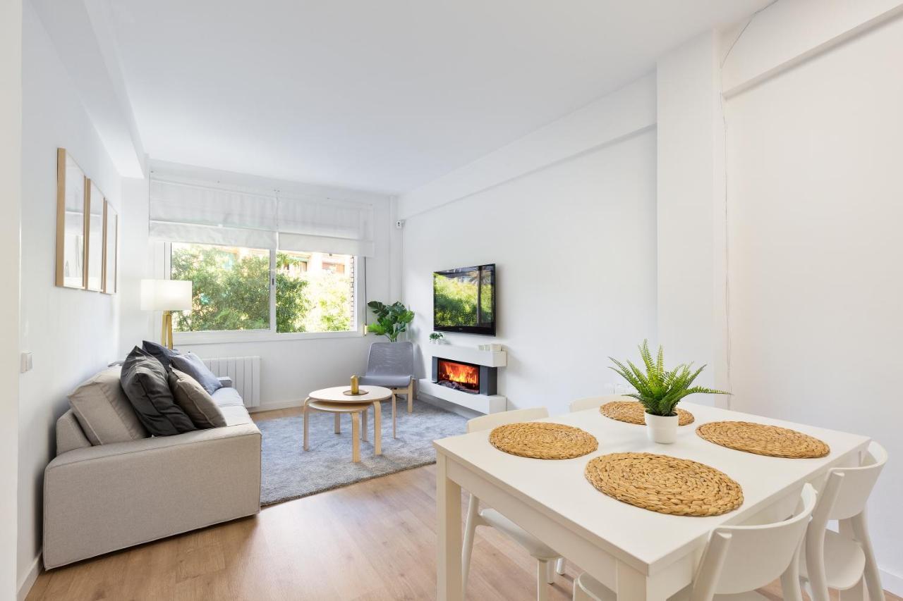 Suites Barcelona Park Gueell Buitenkant foto